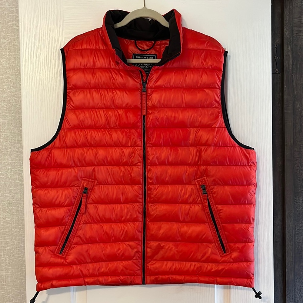 American Eagle Puffer Vest
